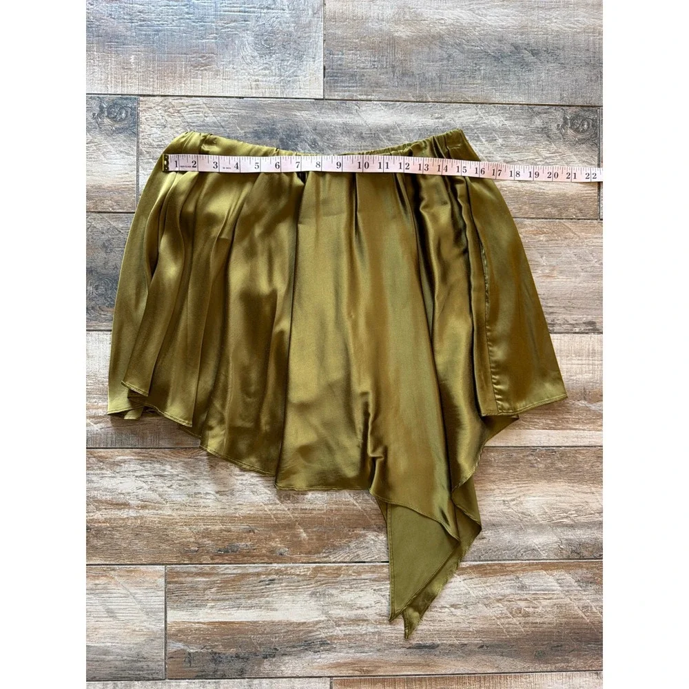 NBD SEEMA OLIVE Satin Matching SET SKIRT And Cropped BLOUSE Size M Revolve